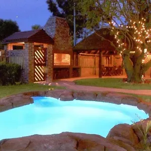 Treetops Bed and breakfast